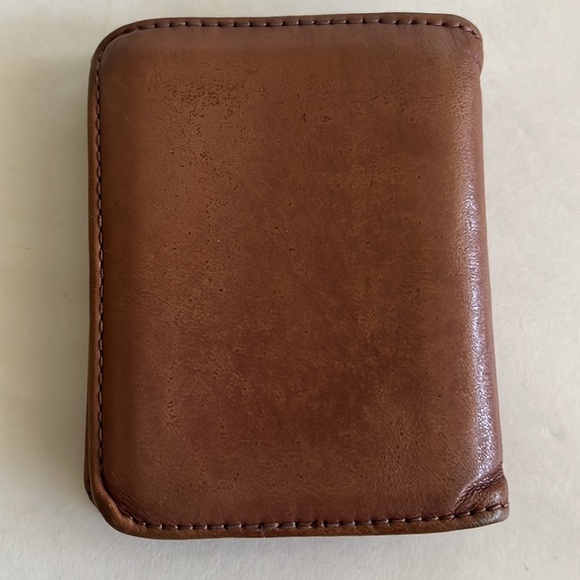 ARIAT Trifold Leather Wallet - Picture 2 of 7